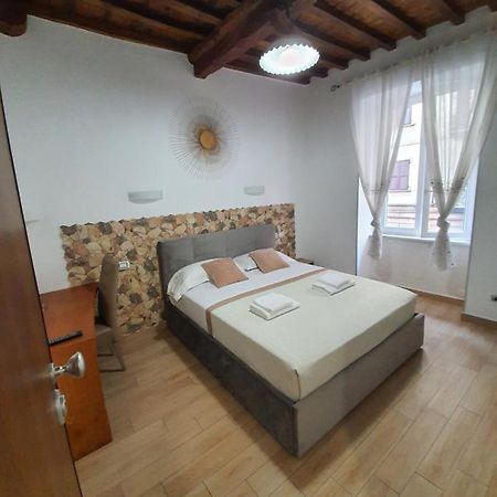 Marla Rooms La Spezia Bagian luar foto