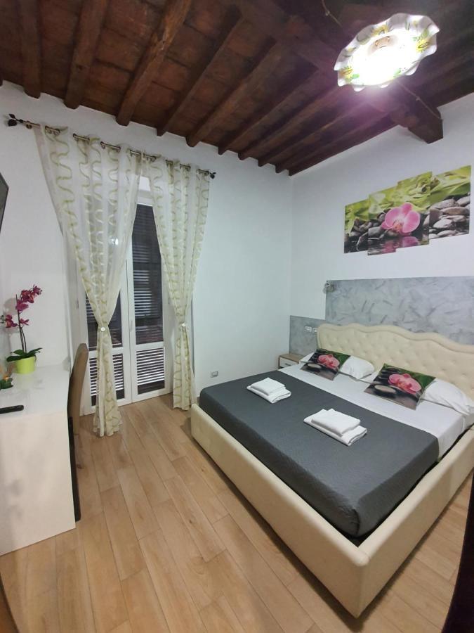 Marla Rooms La Spezia Bagian luar foto