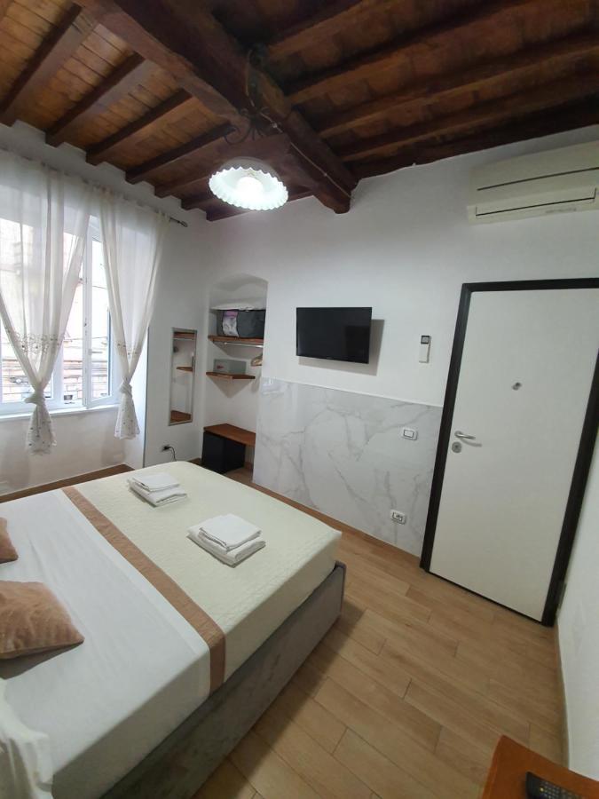 Marla Rooms La Spezia Bagian luar foto
